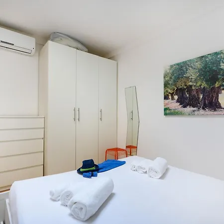 Apartament Guesthost - Color House Bari