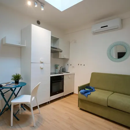 Апартаменты Color House